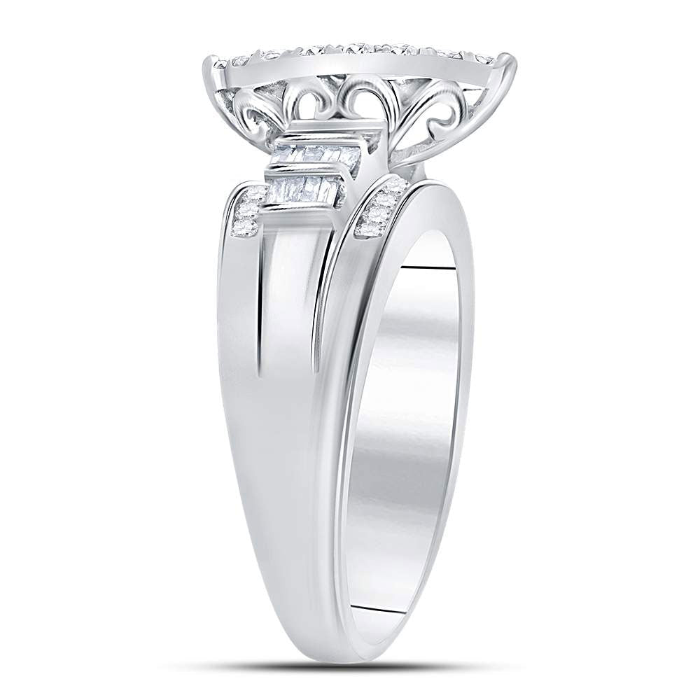10K White Gold Round Diamond Women's Heart Cluster Bridal Wedding Engagement Ring 1 Cttw - Splendid Jewellery