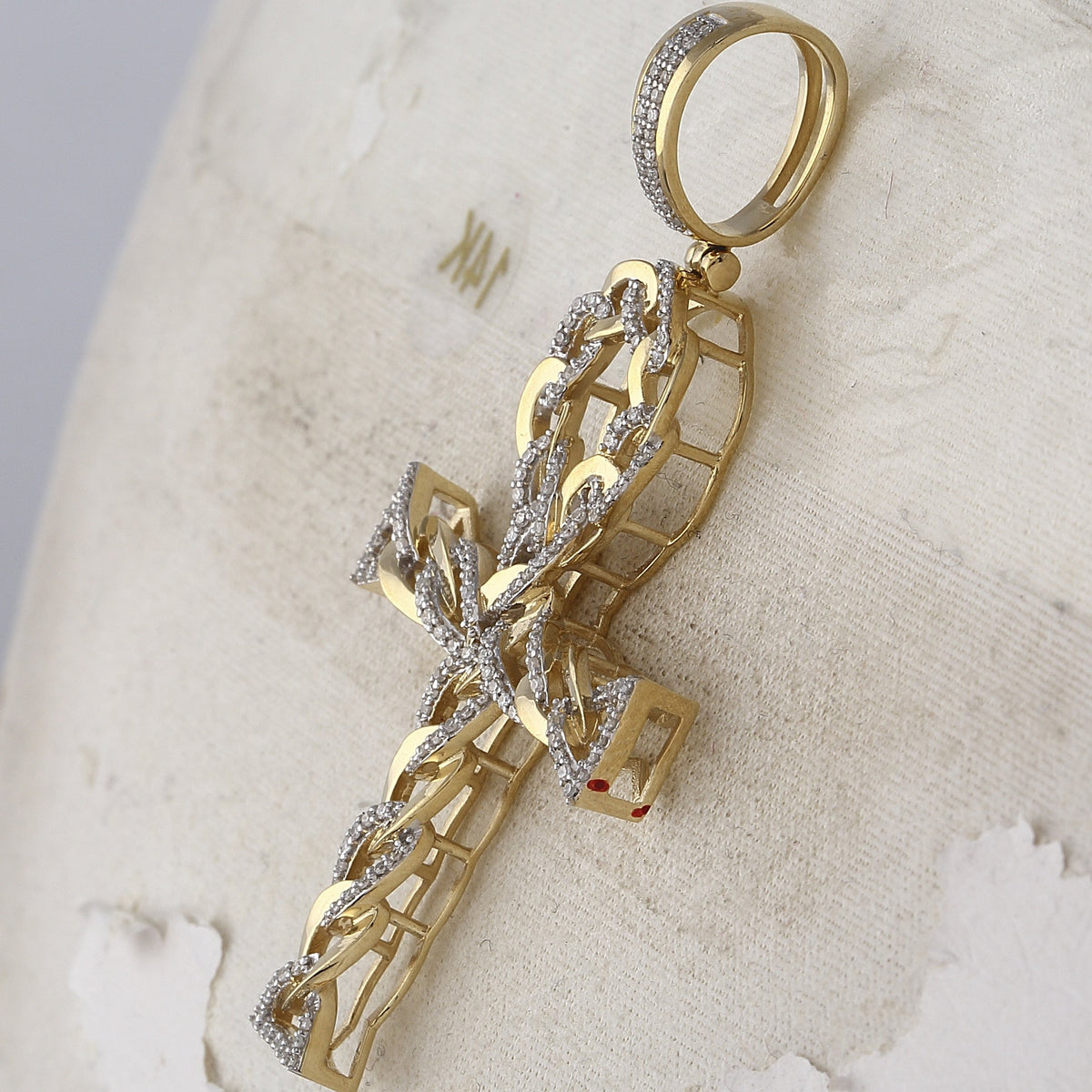 10kt Yellow Gold Men's Round Diamond Ankh Cross Charm Pendant - A Dazzling Symbol of Style and Spirituality - Splendid Jewellery