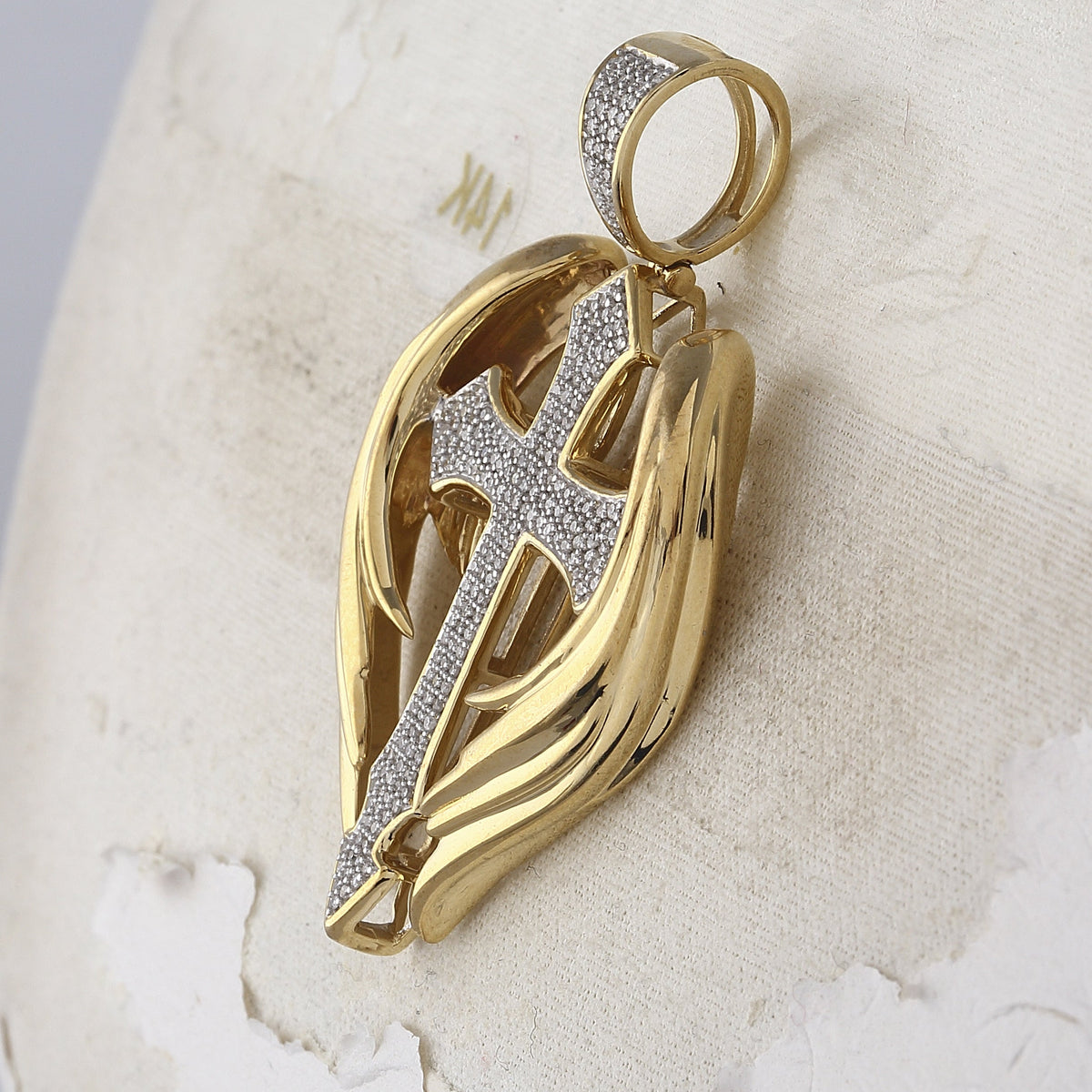 10kt Yellow Gold Men's Round Diamond Wings Cross Pendant - 1/2 Cttw | Splendid Jewellery - Splendid Jewellery