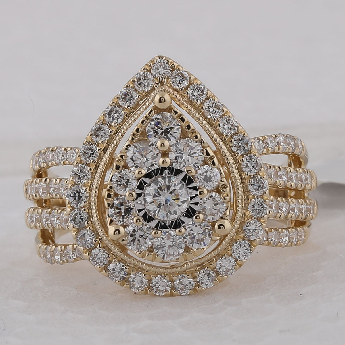 14K Yellow Gold Round Diamond Ring 1 1/2 Cttw - Splendid Jewellery