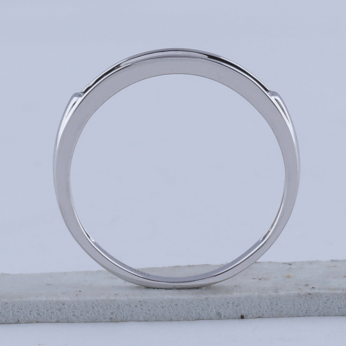 Radiant Reflections | 10kt White Gold Women's Round Diamond Single Row Band Ring 1/8 Cttw - Splendid Jewellery