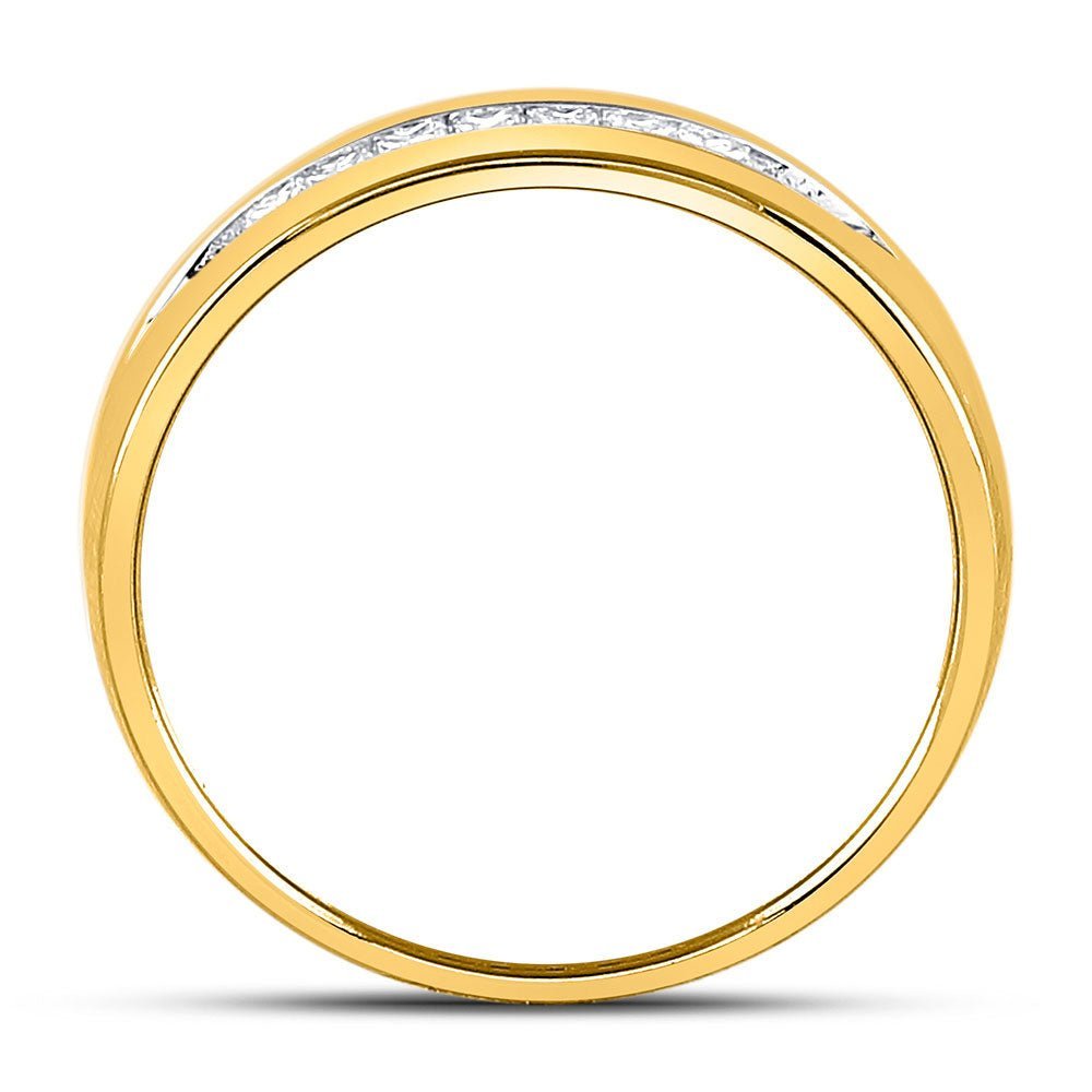 Regal Radiance 14kt Yellow Gold Men's Princess Diamond Wedding Band Ring 1/4 Cttw - Splendid Jewellery