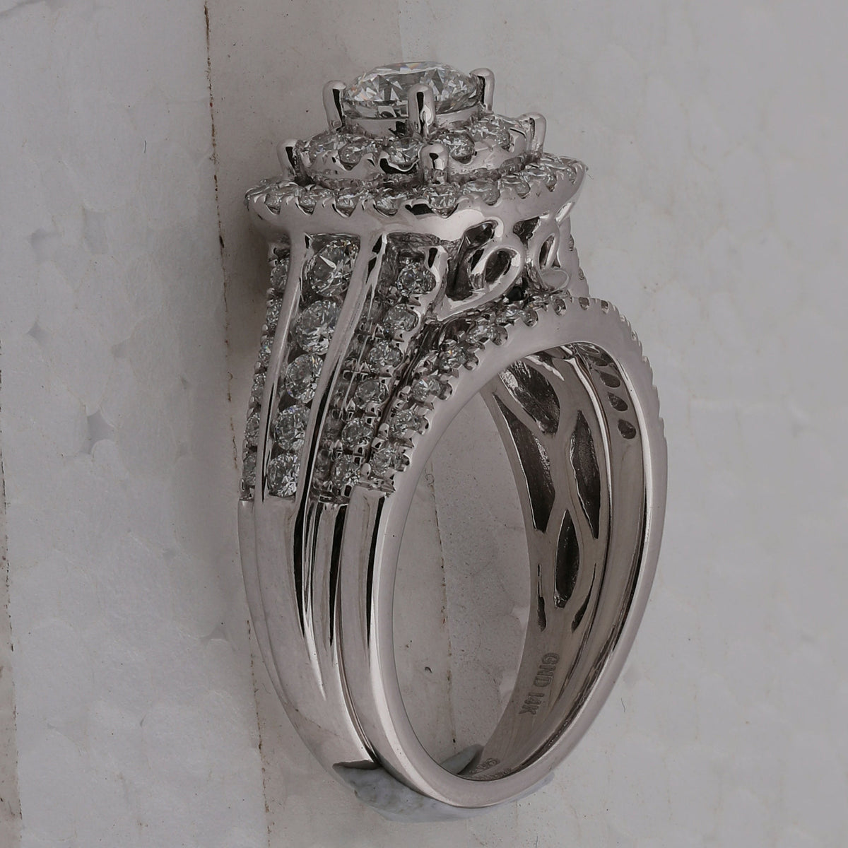 Sparkling Halo Diamond and Sapphire Bridal Wedding Ring Set - Splendid Jewellery