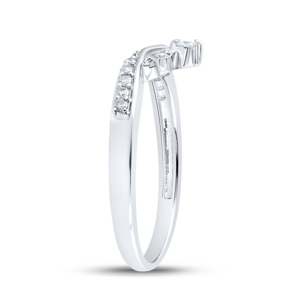 Splendid Jewellery 10kt White Gold Diamond Chevron Band Ring - Splendid Jewellery