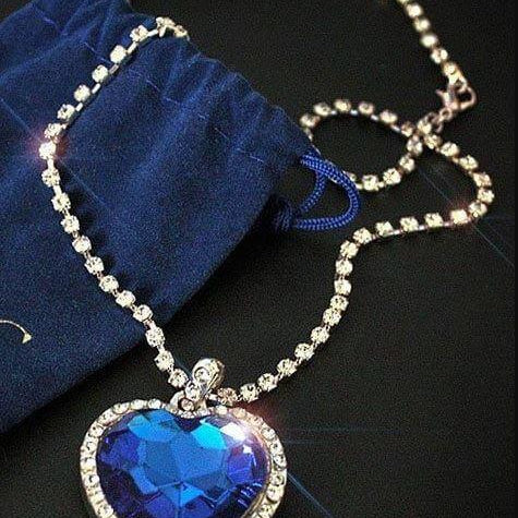 Quiz: How Much Do You Know About Blue Heart Titanic chain and Necklace? - Splendid Jewellery