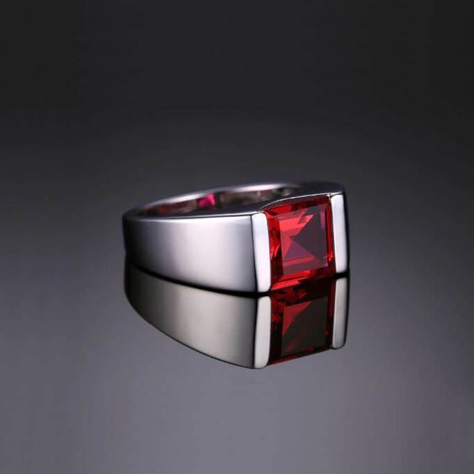 Unique Pigeon Blood Ruby Ring - Splendid Jewellery