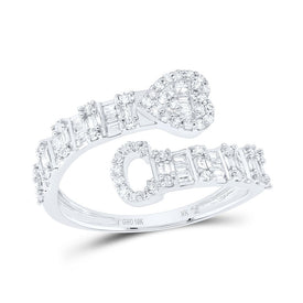 10K White Gold Diamond Fashion Initial 