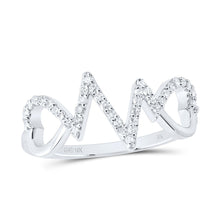 Load image into Gallery viewer, 10K White Gold Diamond Gift Heart Ring 1/5 Cttw - Splendid Jewellery