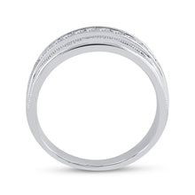 Load image into Gallery viewer, 10K White Gold Round Diamond Men's Single Row Milgrain Wedding Band Ring 1/4 Cttw - Splendid Jewellery