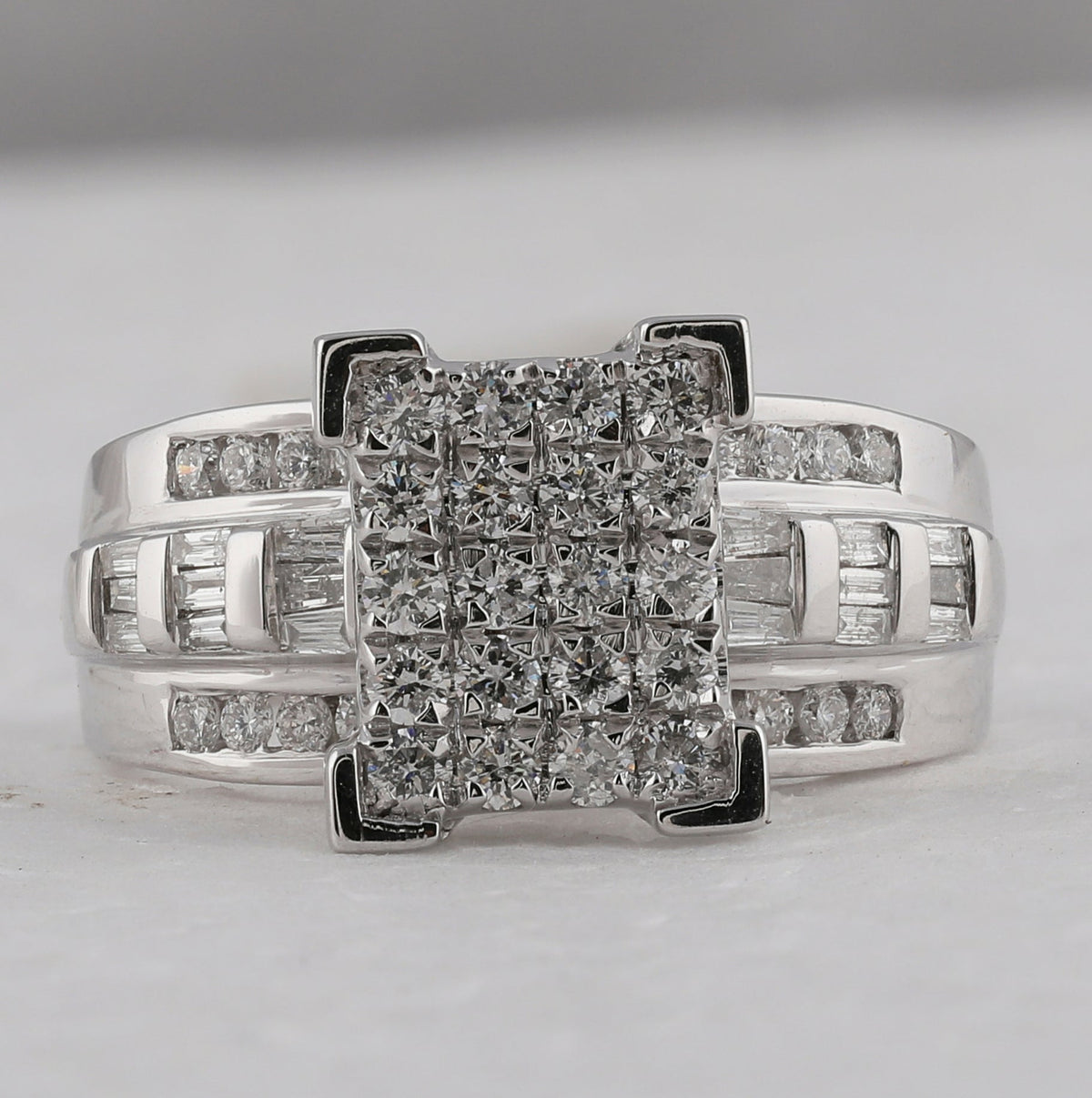 10K White Gold Round Diamond Women's Cinderella Cluster Bridal Wedding Engagement Ring 1 Cttw - Splendid Jewellery