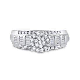 10K White Gold Round Diamond Women's Cluster Bridal Wedding Engagement Ring 1/2 Cttw - Splendid Jewellery