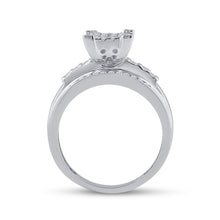 Load image into Gallery viewer, 10K White Gold Round Diamond Women's Cluster Bridal Wedding Engagement Ring 1/2 Cttw - Splendid Jewellery