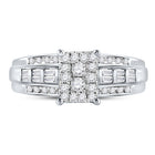 10K White Gold Round Diamond Women's Cluster Bridal Wedding Engagement Ring 1/2 Cttw - Splendid Jewellery