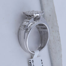 Load image into Gallery viewer, 10K White Gold Round Diamond Women's Cluster Bridal Wedding Engagement Ring 2 Cttw - Splendid Jewellery