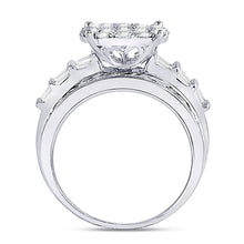 Load image into Gallery viewer, 10K White Gold Round Diamond Women's Cluster Bridal Wedding Engagement Ring 2 Cttw - Splendid Jewellery