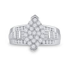 Load image into Gallery viewer, 10K White Gold Round Diamond Women's Oval Cluster Bridal Wedding Engagement Ring 1 Cttw - Splendid Jewellery