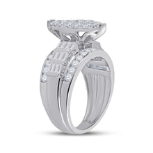 Load image into Gallery viewer, 10K White Gold Round Diamond Women's Oval Cluster Bridal Wedding Engagement Ring 2 Cttw - Splendid Jewellery