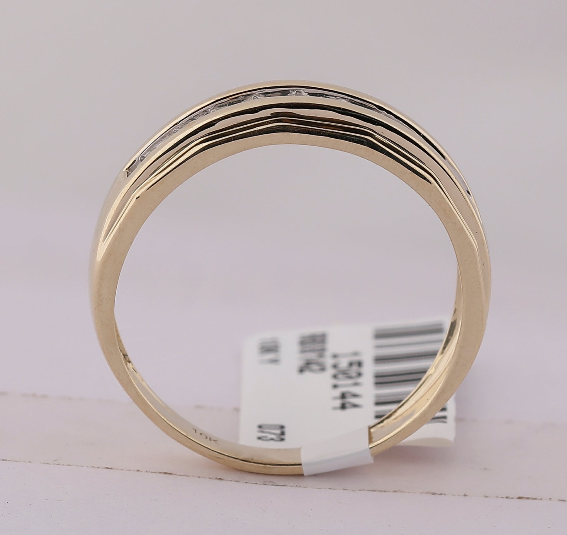 10K Yellow Gold Round Diamond Men's Wedding Channel Set Band Ring 1/5 Cttw - Splendid Jewellery