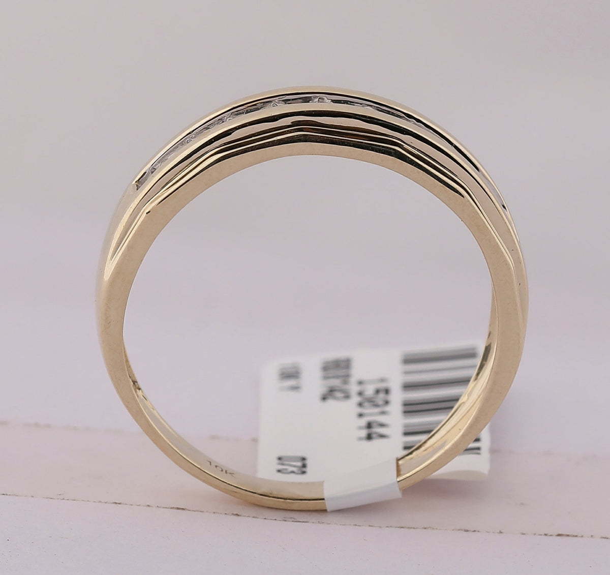 10K Yellow Gold Round Diamond Men's Wedding Channel Set Band Ring 1/5 Cttw - Splendid Jewellery