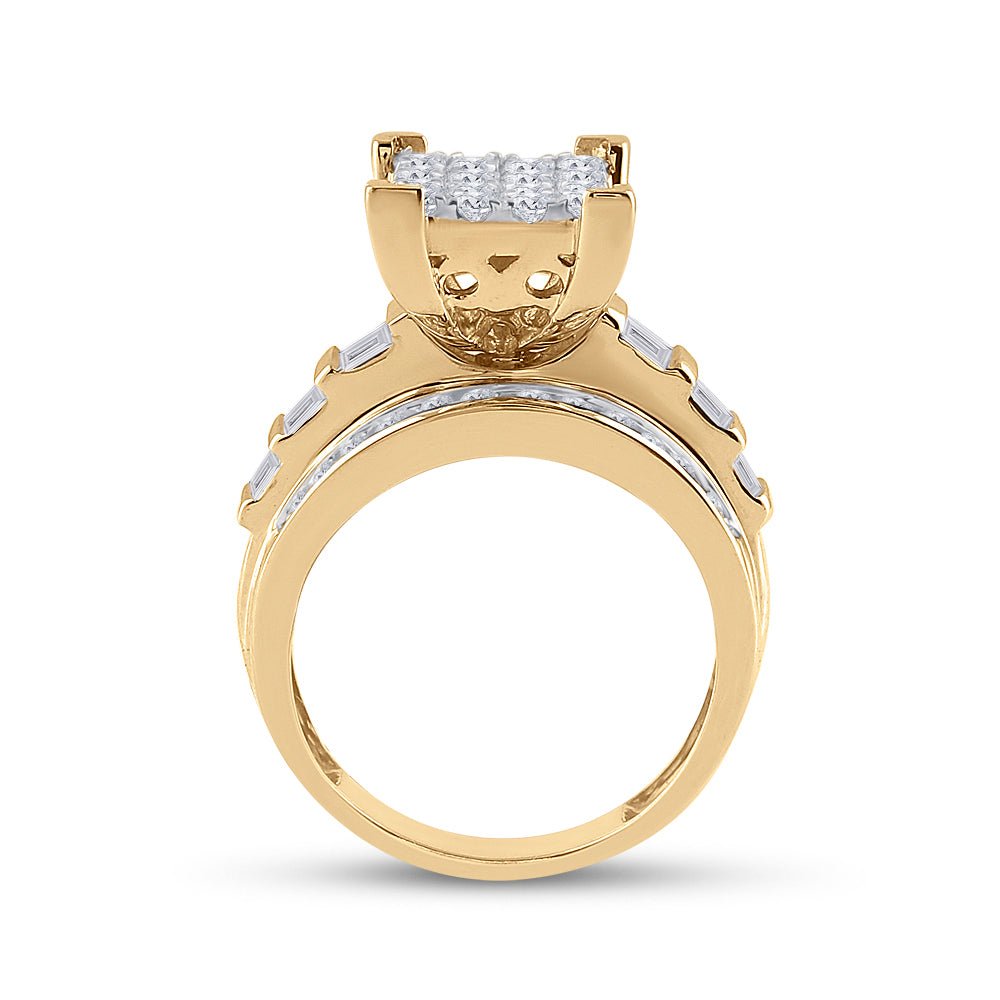 10K Yellow Gold Round Diamond Women's Cluster Bridal Wedding Engagement Ring 1 1 1/2 Cttw - Splendid Jewellery