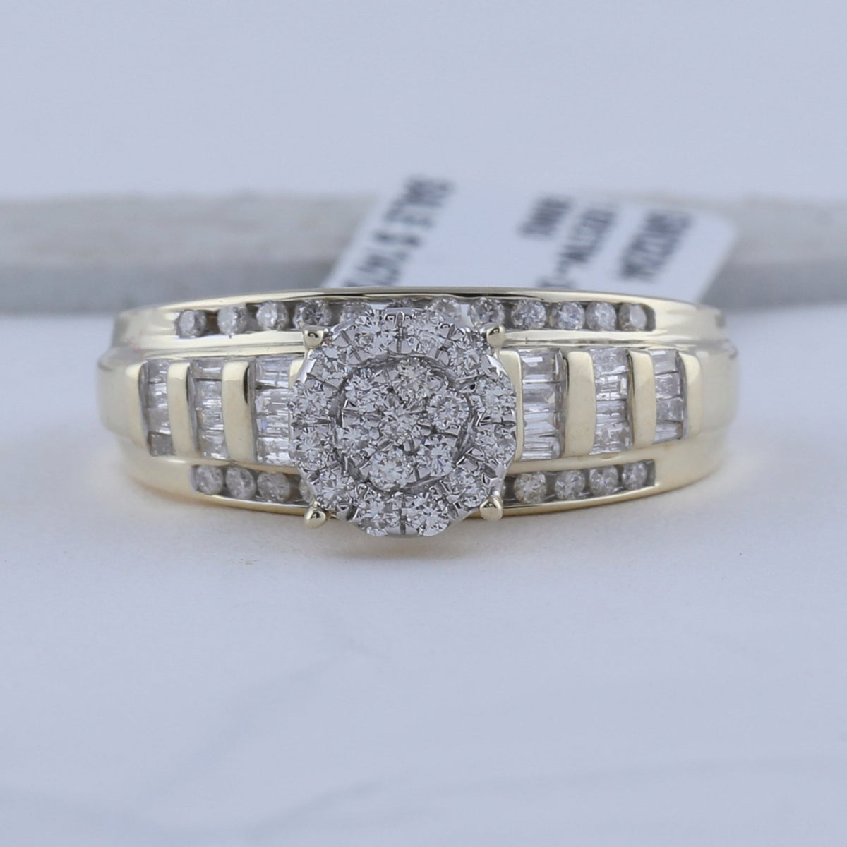 10K Yellow Gold Round Diamond Women's Cluster Bridal Wedding Engagement Ring 1/2 Cttw - Splendid Jewellery