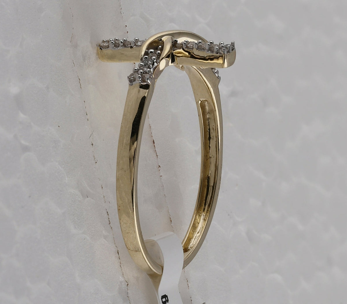 10K Yellow Gold Round Diamond Women's Cross Infinity Band Ring 1/10 Cttw - Splendid Jewellery