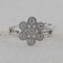 Load image into Gallery viewer, 10kt White Gold Womens Round Diamond Cluster Ring - Mesmerizing Brilliance and Elegance - Splendid Jewellery