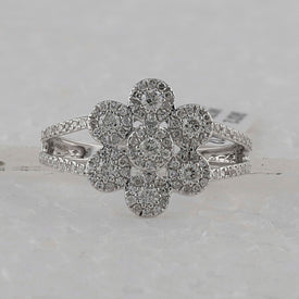 10kt White Gold Womens Round Diamond Cluster Ring - Mesmerizing Brilliance and Elegance - Splendid Jewellery