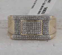 Load image into Gallery viewer, 10kt Yellow Gold Men&#39;s Cluster Diamond Ring - 1/2 Cttw | Splendid Jewellery Front view from the 10Kt Yellow Gold Mens Round Diamond Cluster Ring 1 2 Cttwpin246139 collection by Splendid Jewellery