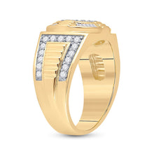 Load image into Gallery viewer, 10kt Yellow Gold Mens Round Diamond Circle Cluster Ring 1 Cttw | Dazzling Brilliance Side view from the 10Kt Yellow Gold Mens Round Diamond Circle Cluster Ring 1 Cttwpin249337 collection by Splendid Jewellery