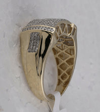 Load image into Gallery viewer, 10kt Yellow Gold Men&#39;s Round Diamond Cluster Statement Ring - 1/2 Cttw | Splendid Jewellery product Side View from Splendid Jewellery