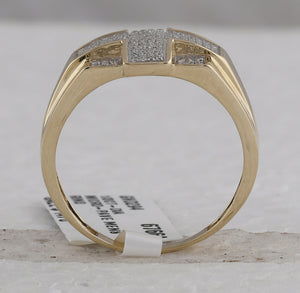 10kt Yellow Gold Men's Round Diamond Cross Ring - A Stunning Symbol of Faith and Style - Splendid Jewellery