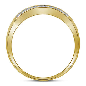 10kt Yellow Gold Men's Round Diamond Pave Band Ring 1/6 Cttw - Dazzling Elegance product Side View from Splendid Jewellery