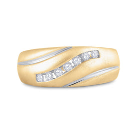 10kt Yellow Gold Men's Round Diamond Single Row Band Ring - Sleek Elegance - Splendid Jewellery