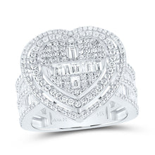 Load image into Gallery viewer, 14K White Gold Diamond 1 3/4tw Fashion Heart Baguette Bridal Ring 1 5/8 Cttw - Splendid Jewellery
