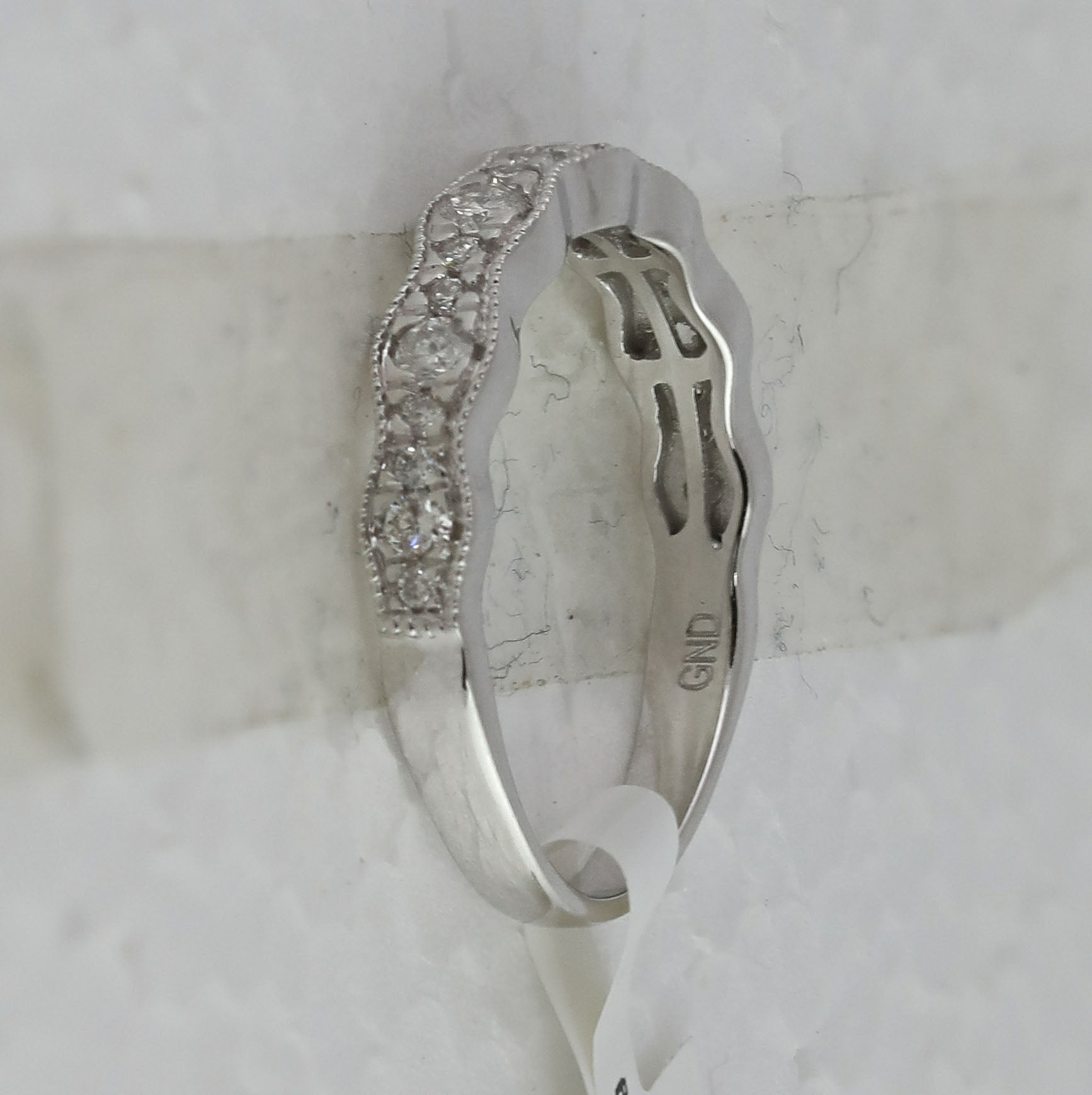 14K White Gold Round Diamond Fashion Women's Band 1/3 Cttw - Splendid Jewellery