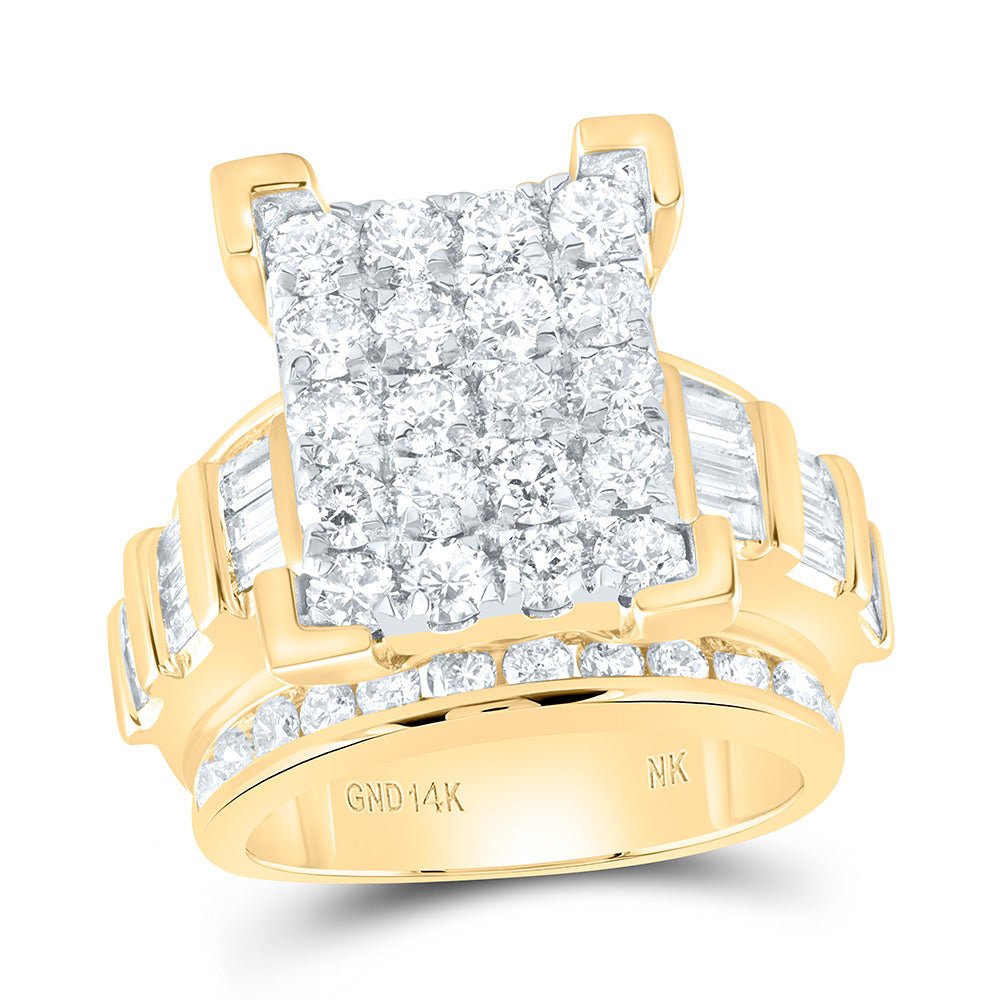 14K Yellow Gold Round Diamond Fashion Emerald Ring 4 Cttw - Splendid Jewellery