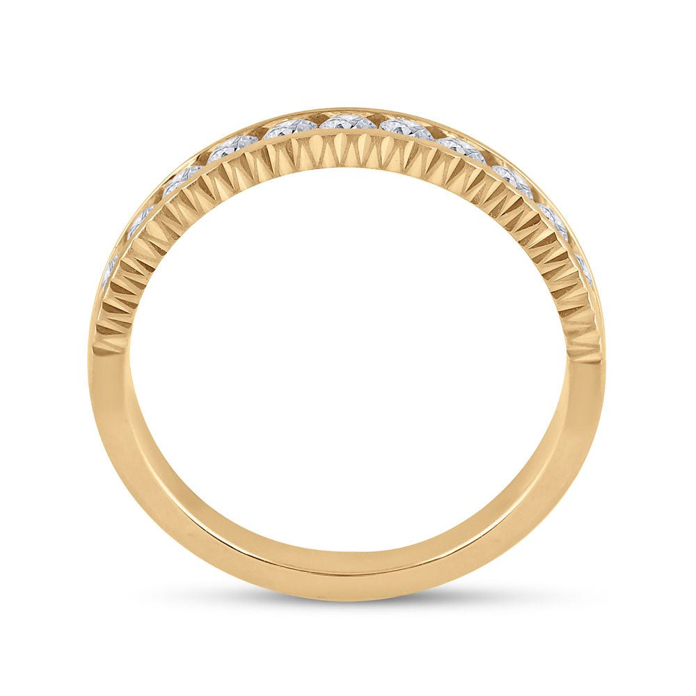 14K Yellow Gold Round Diamond Machine Set Band 1/2 Cttw - Splendid Jewellery