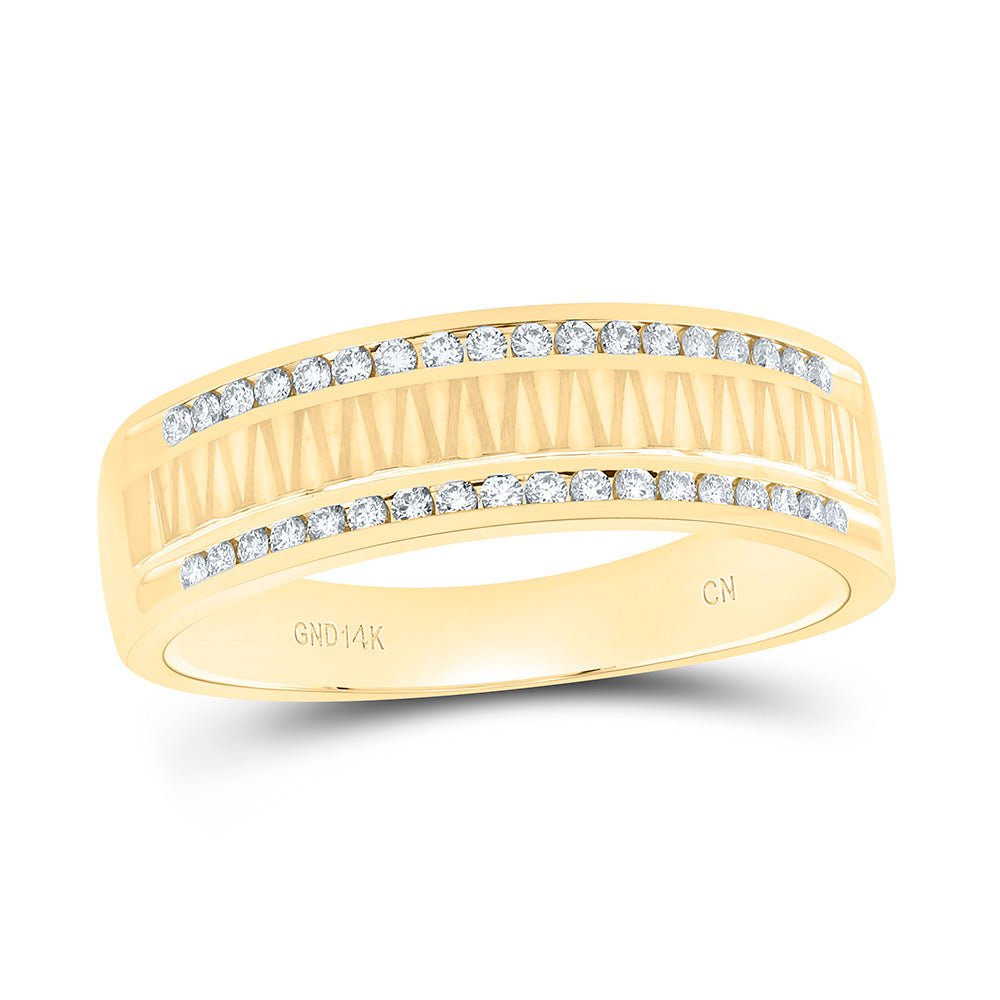 14K Yellow Gold Round Diamond Machine Set Band 1/4 Cttw - Splendid Jewellery