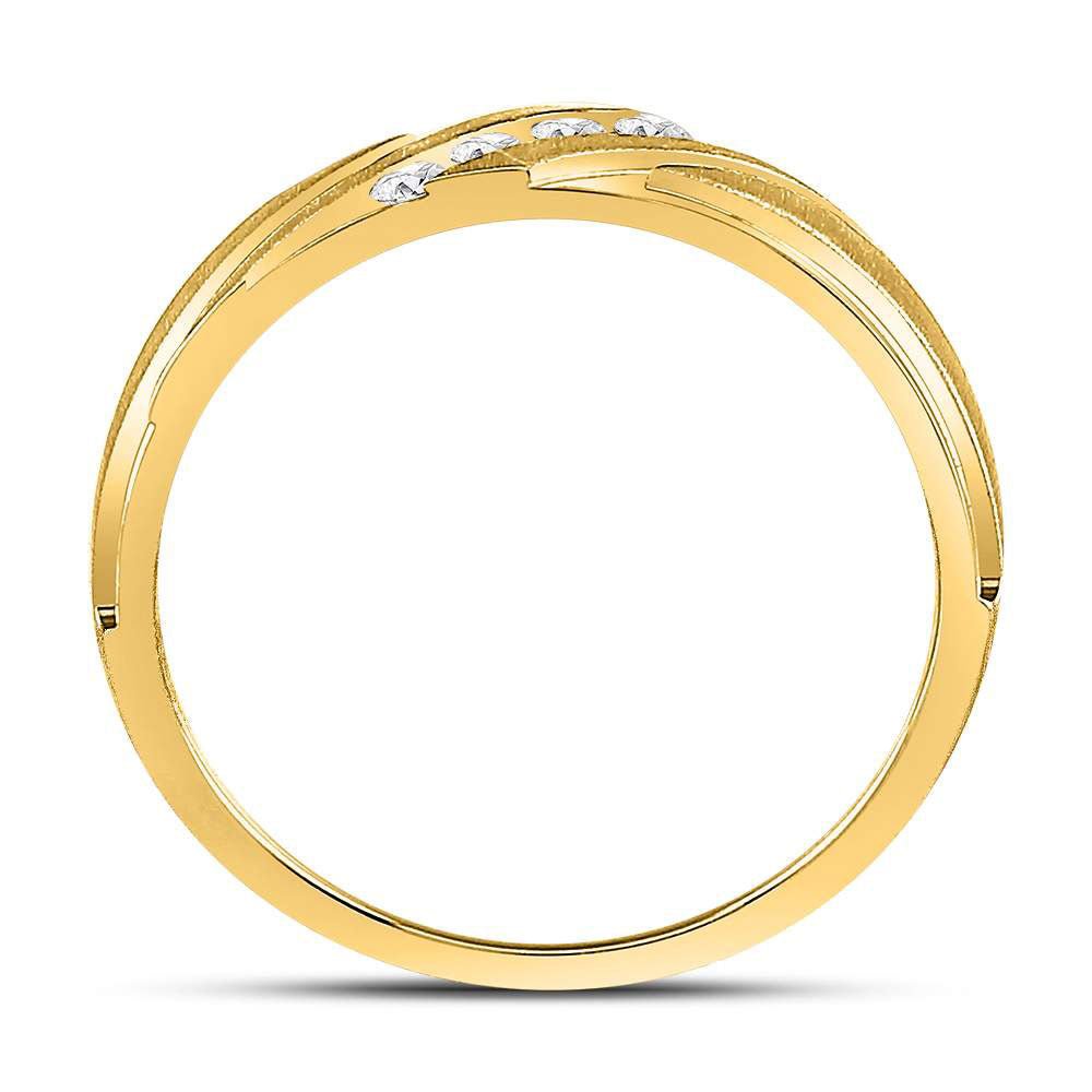 14K Yellow Gold Round Diamond Men's Band 1/6 Cttw - Splendid Jewellery