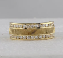 Load image into Gallery viewer, 14K Yellow Gold Round Diamond Men's Double Row Textured Wedding Band Ring 1 Cttw - Splendid Jewellery