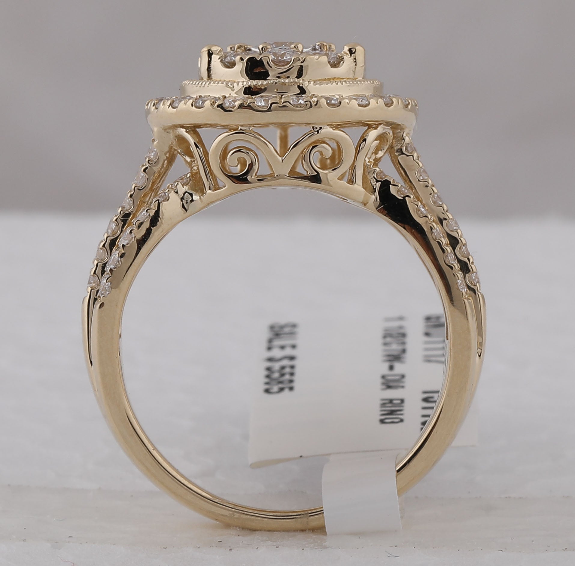 14K Yellow Gold Round Diamond Ring 1 1/2 Cttw - Splendid Jewellery