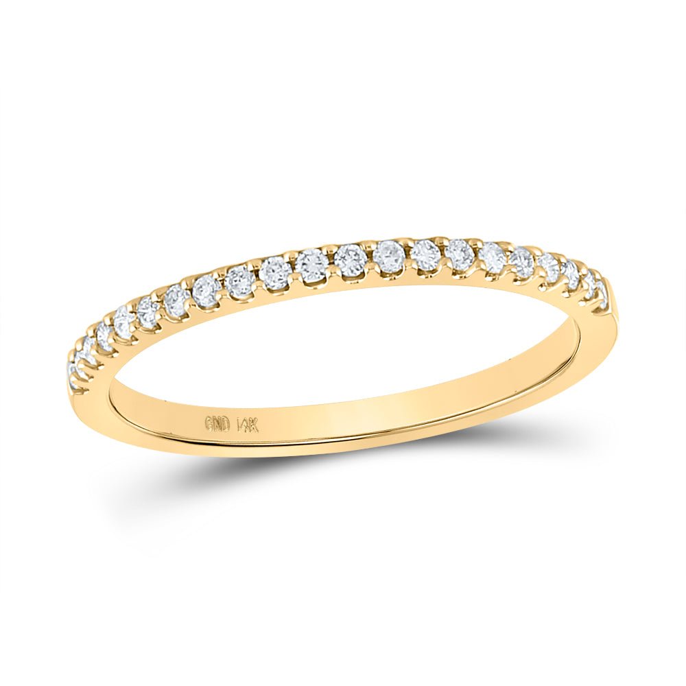 14K Yellow Gold Round Diamond Women's Wedding Single Row Band 1/6 Cttw - Splendid Jewellery