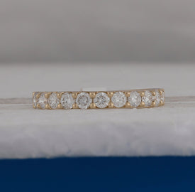 14K Yellow Gold Round Diamond Women's Wedding Single Row Band 3/4 Cttw - Splendid Jewellery