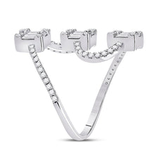 Load image into Gallery viewer, 14kt White Gold Baguette Brilliance Diamond Band - Splendid Jewellery