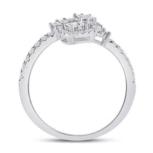 Load image into Gallery viewer, 14kt White Gold Baguette Diamond Bisected Band Ring 1/2 Cttw - Side View