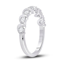 Load image into Gallery viewer, 14kt White Gold Radiant Brilliance Diamond Band - Splendid Jewellery