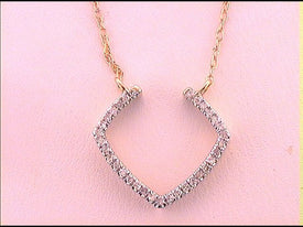 10K Yellow Gold Round Diamond Womens Fashion Pendant Necklace 1/10 Cttw - Splendid Jewellery