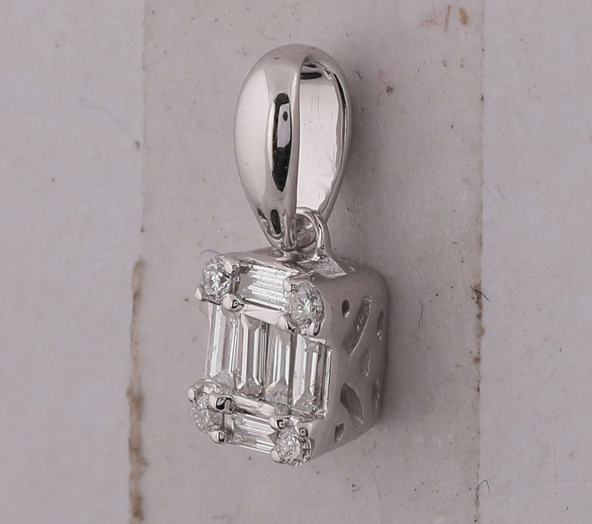 14K White Gold Baguette Diamond Womens Baguette Fashion Cluster Pendant 1/8 Cttw - Splendid Jewellery