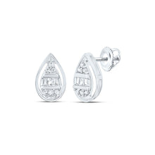 Load image into Gallery viewer, Diamond Stud Earrings with Natural Sparkle Gift Edition - Splendid Jewellery